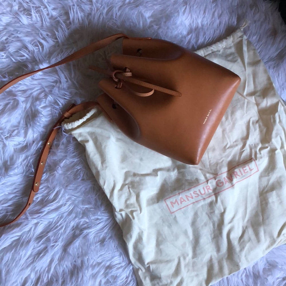 Mansur Gavriel Cammello Mini bucket bag